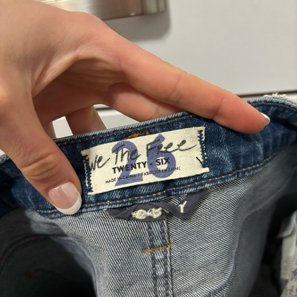 Free People Women’s CRVY Vintage Frayed Hem High Rise Shorts Lolita Blue - Picture 9 of 9